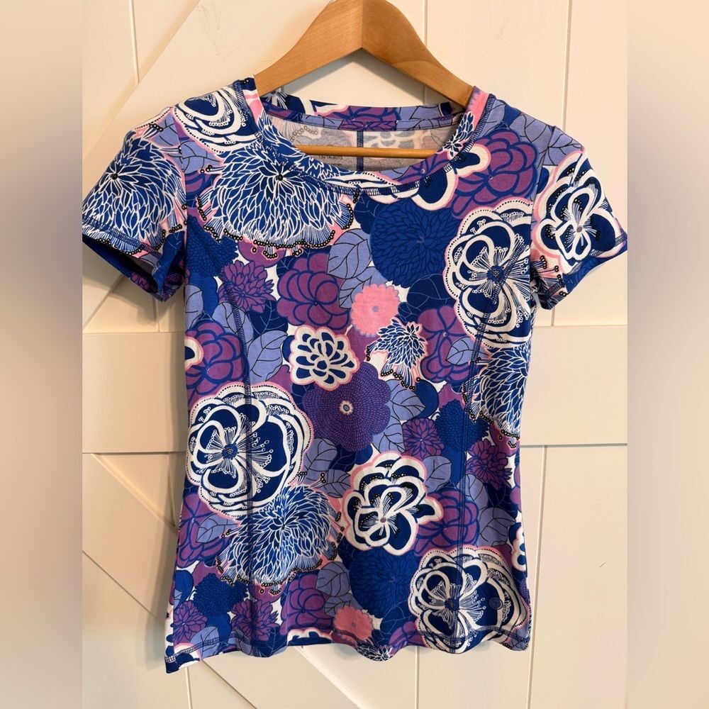Talbots Floral Short Sleeve Top JERSEY SHORT SLEEVE TEE EXPRESSIVE FLORAL Size P